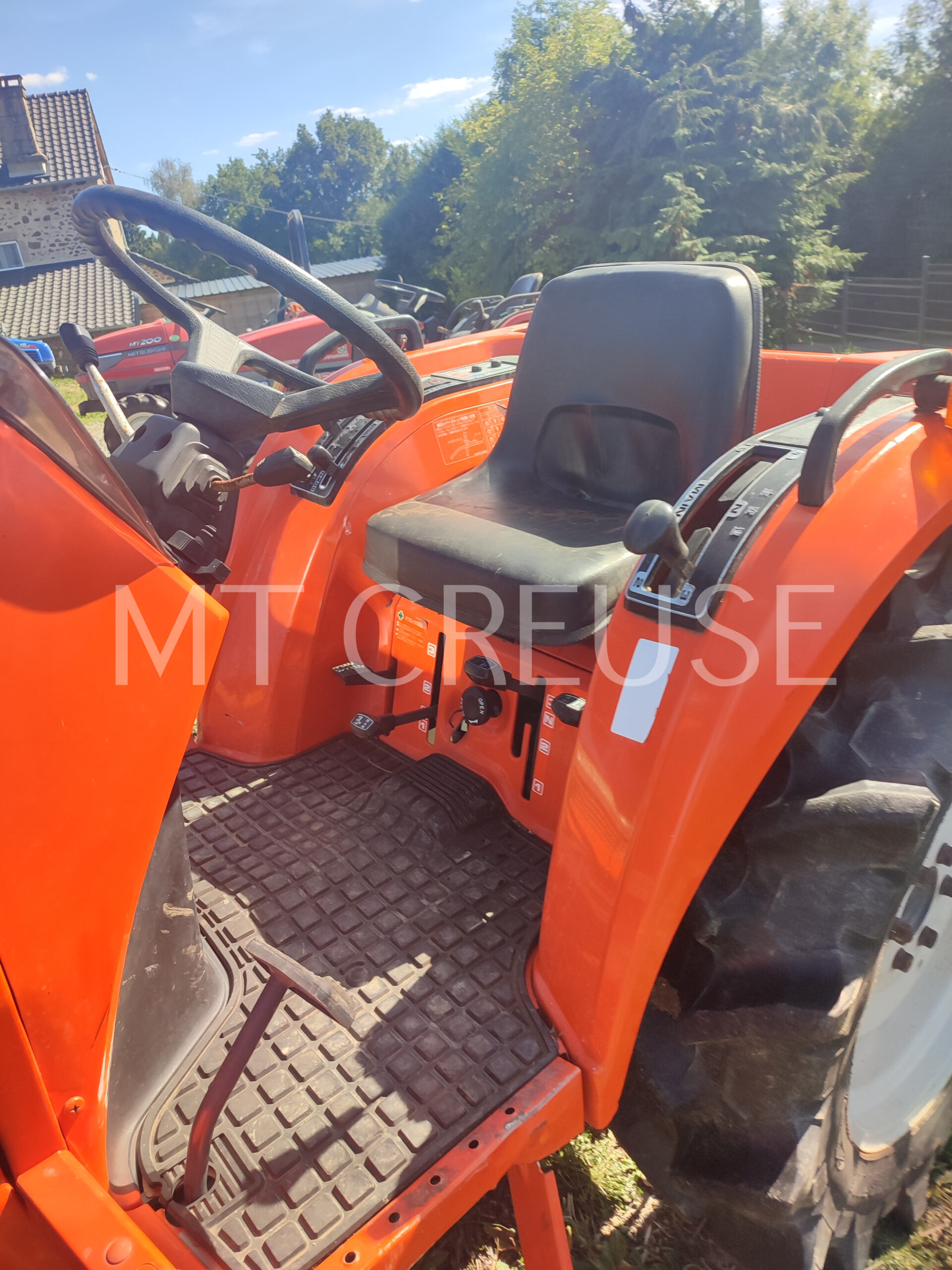 Kubota X20 (672h) (2602) – Image 10