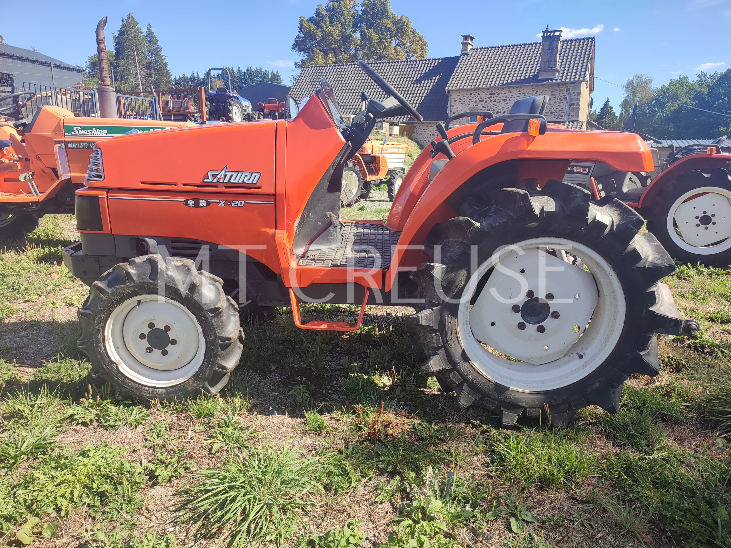 Kubota X20 (672h) (2602) – Image 7