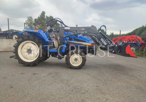 Iseki TU185 D/A (970h) (2605) + Chargeur Godet Croco NEUF