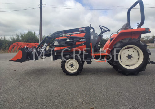 Kubota GL221 D/A (424h) (2609) + Chargeur Godet Croco NEUF