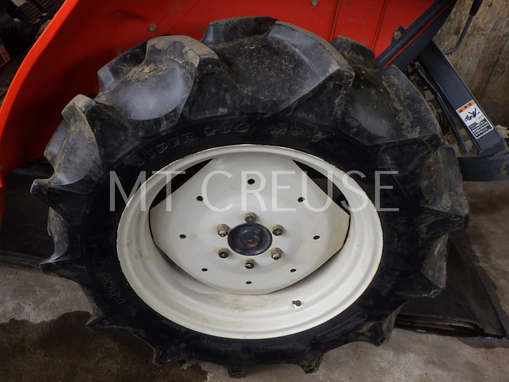 Kubota GL221 D/A (424h) (2609) + chargeur godet croco NEUF – Image 4