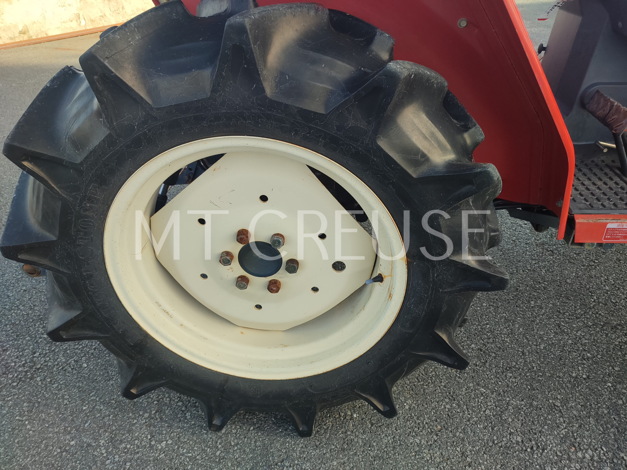 Yanmar F215 (1822h) (2508) – Image 9